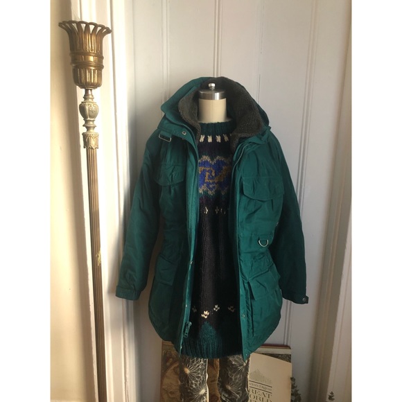 L.L. Bean Jackets & Blazers - Vintage 80s, LL Bean parka, winter puffer coat